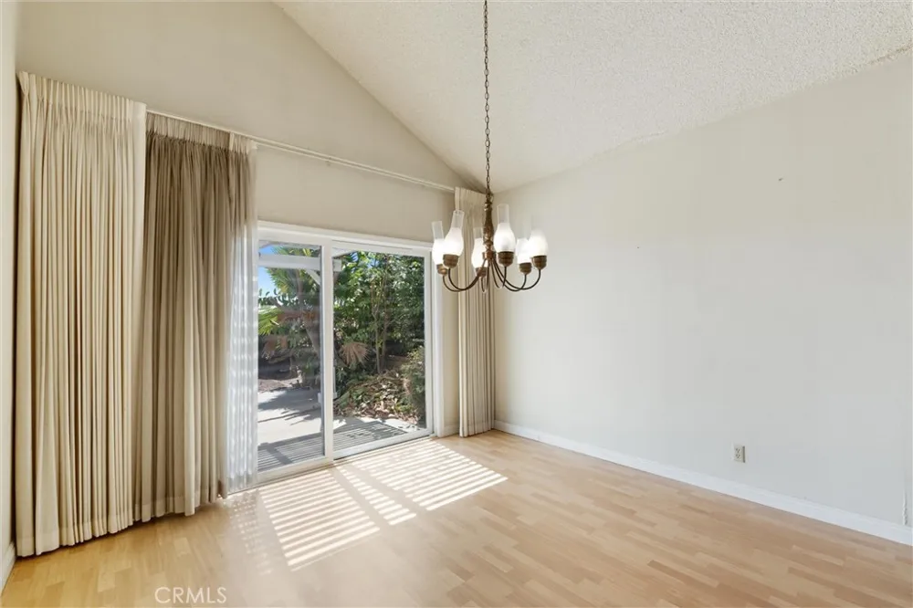 909 Lexington Montebello, CA 90640