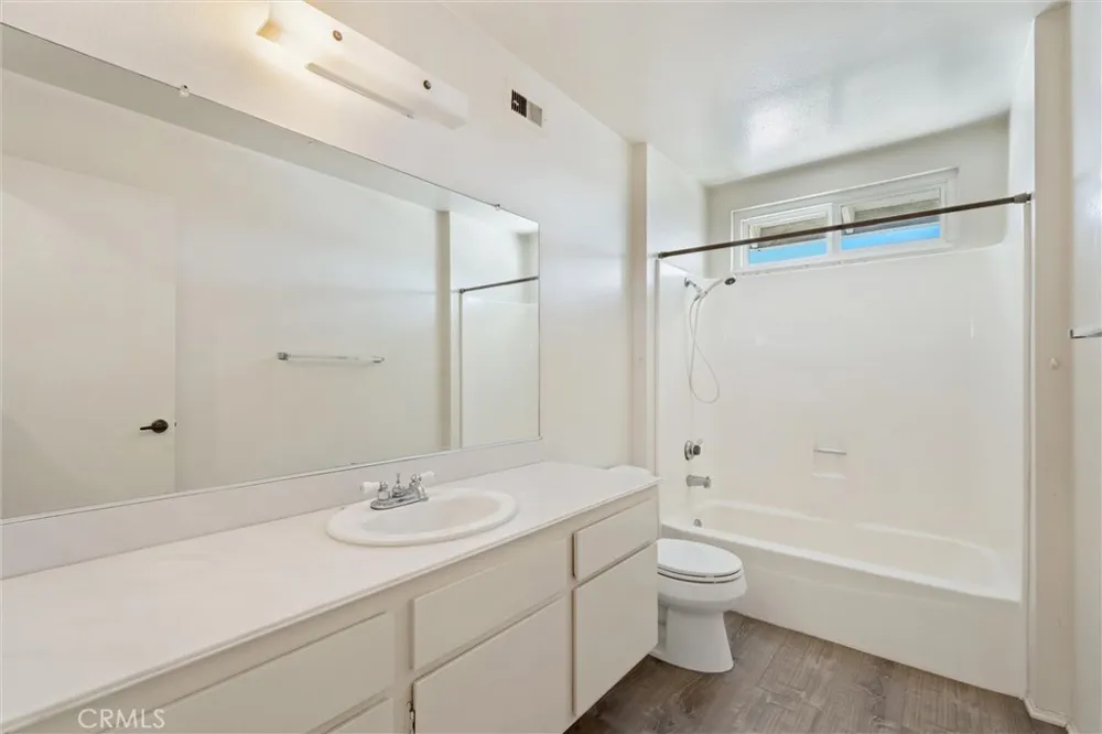 909 Lexington Montebello, CA 90640