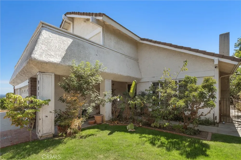 909 Lexington Montebello, CA 90640