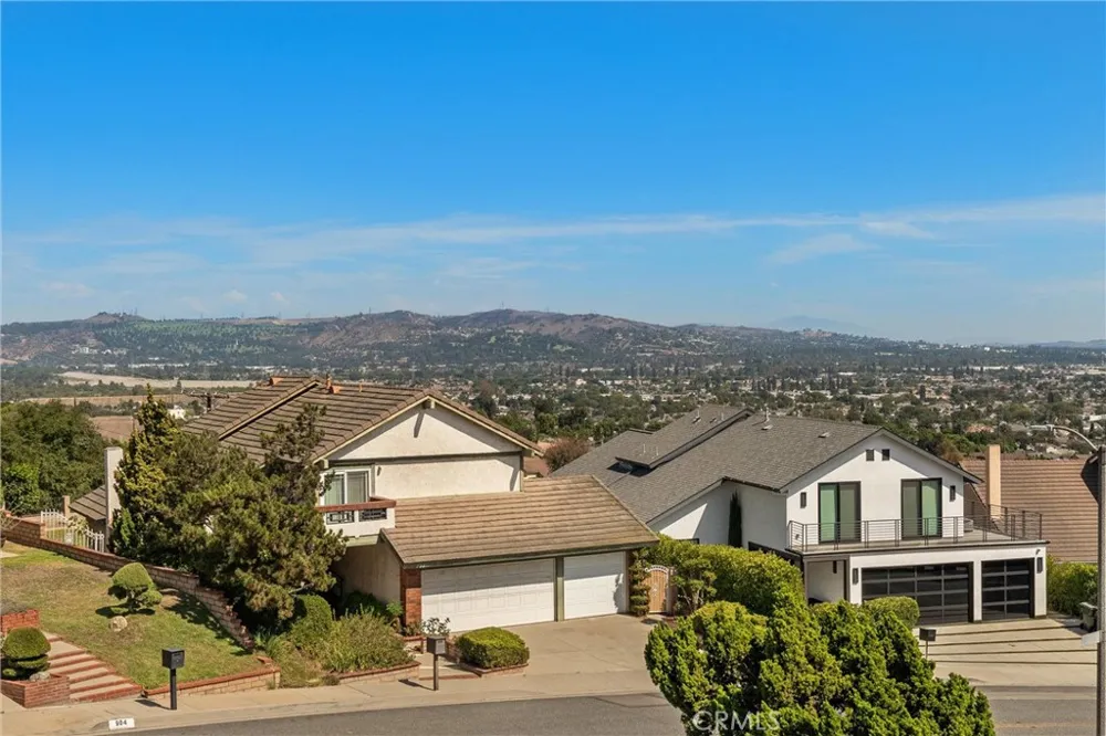 909 Lexington Montebello, CA 90640