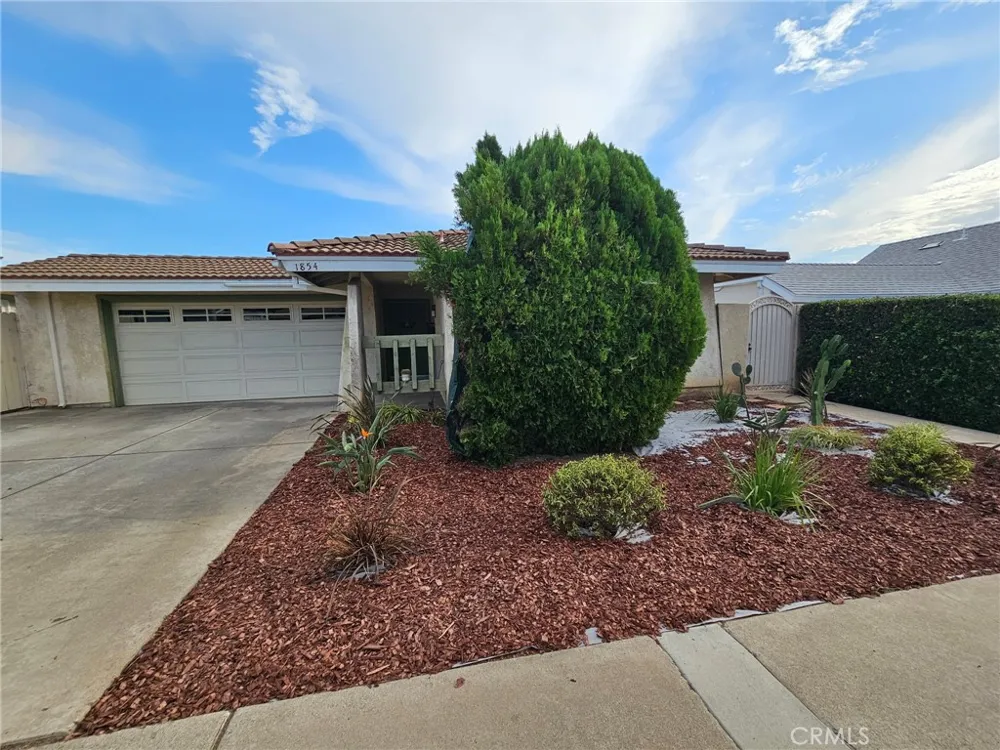 1854 W Skywood Brea, CA 92821