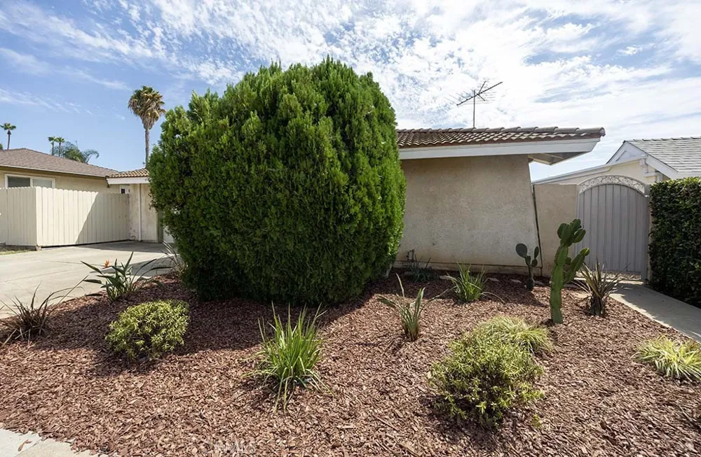 1854 W Skywood Brea, CA 92821