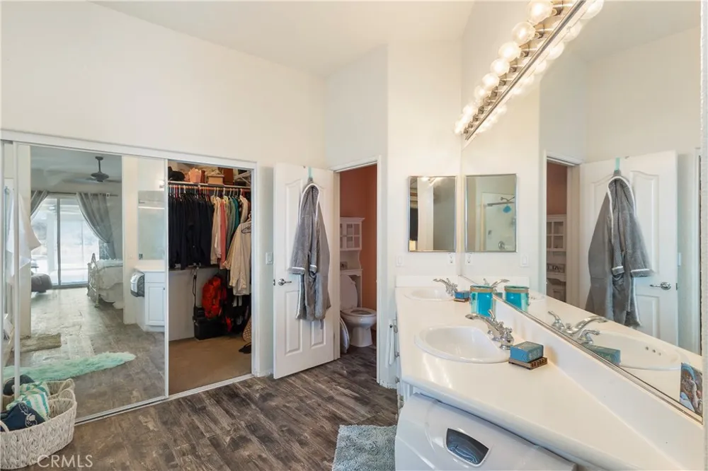 34542 Katrina Acton, CA 93510