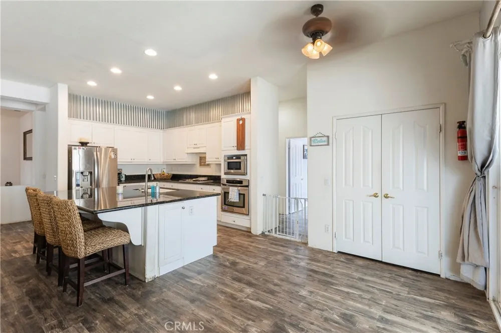34542 Katrina Acton, CA 93510