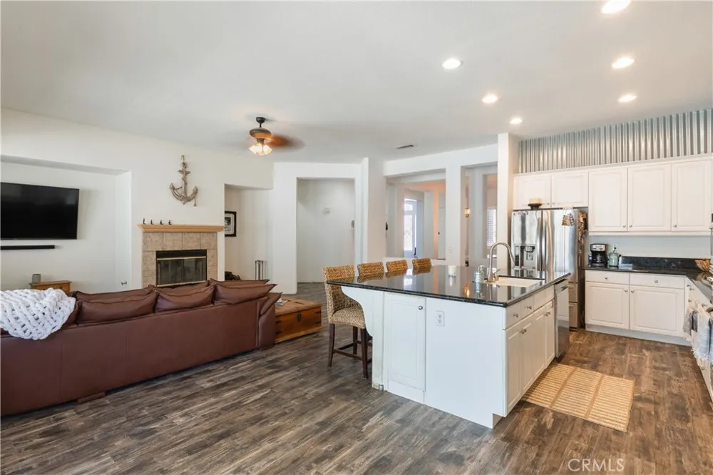 34542 Katrina Acton, CA 93510