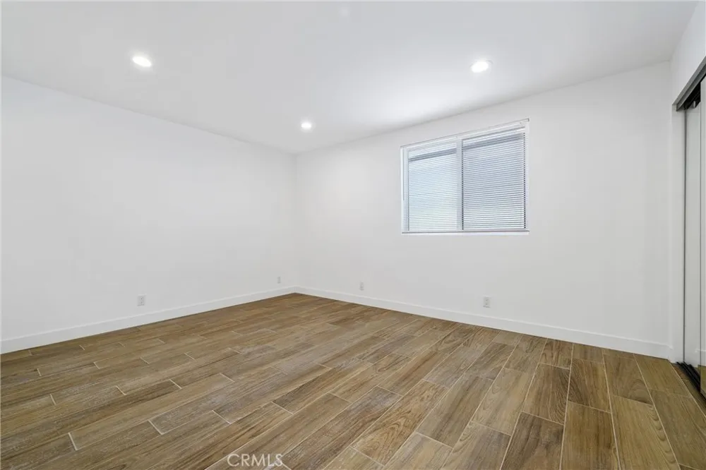 5706 Burnet Avenue Van Nuys, CA 91411
