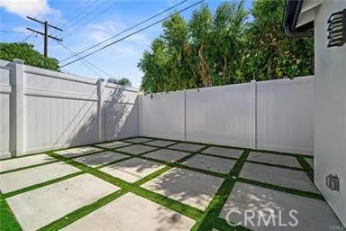 5706 Burnet Avenue Van Nuys, CA 91411