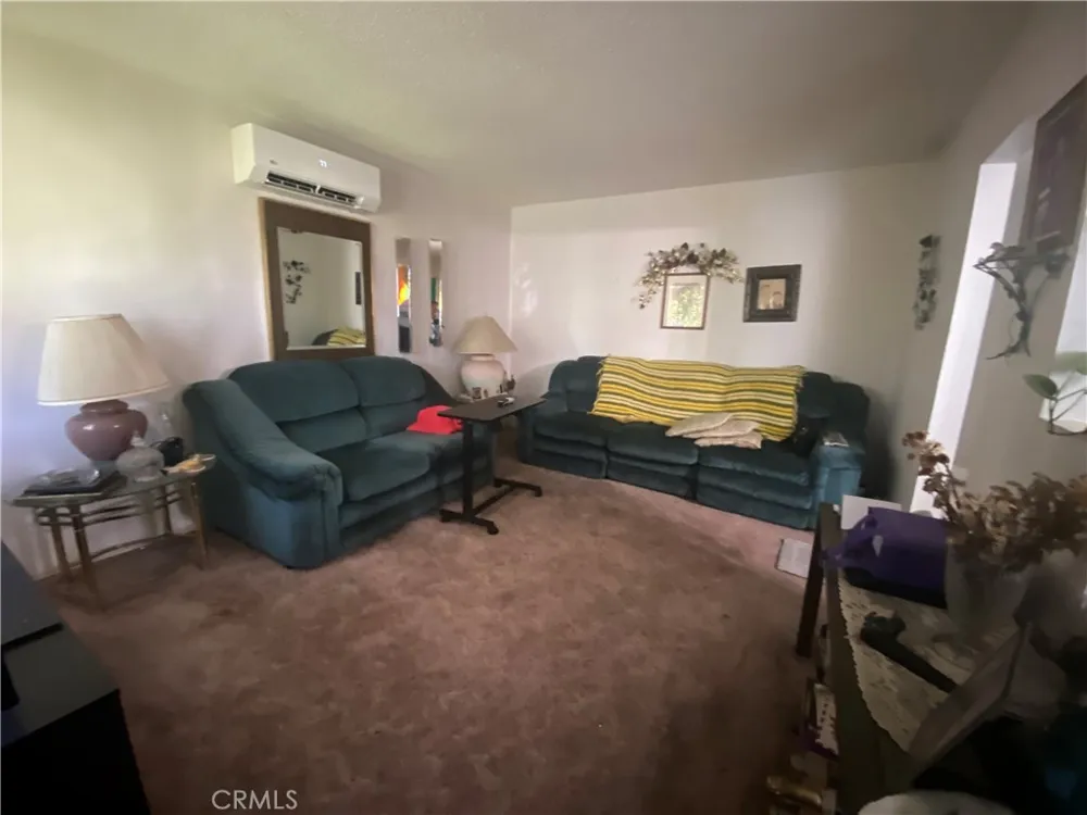 550 Whiteford La Puente, CA 91744