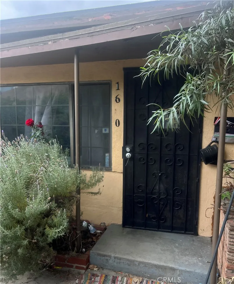 1648 W 85th Los Angeles, CA 90047