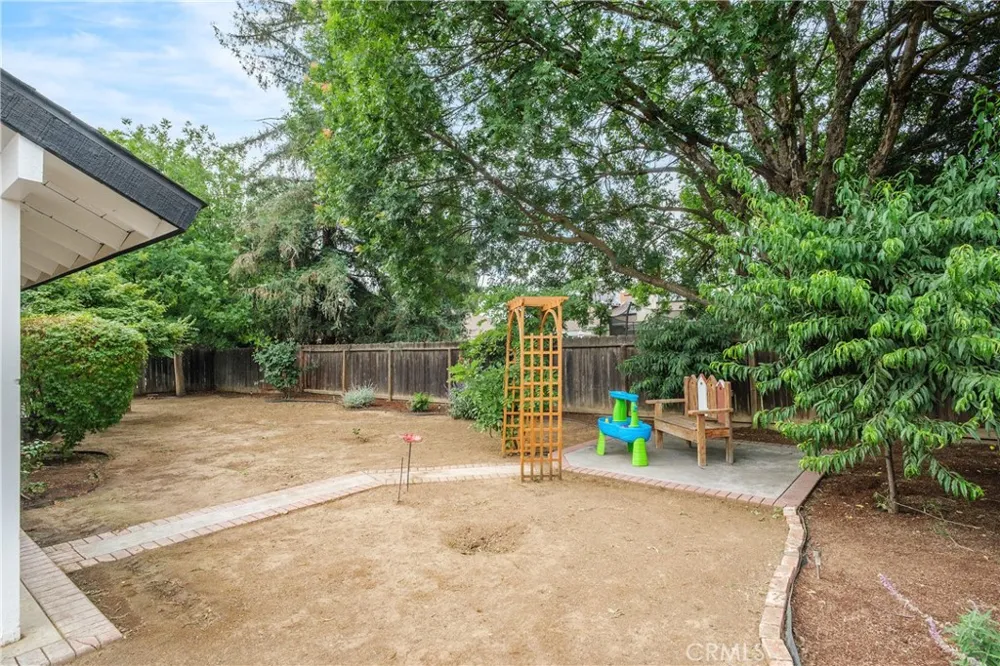1575 Purvis Clovis, CA 93611