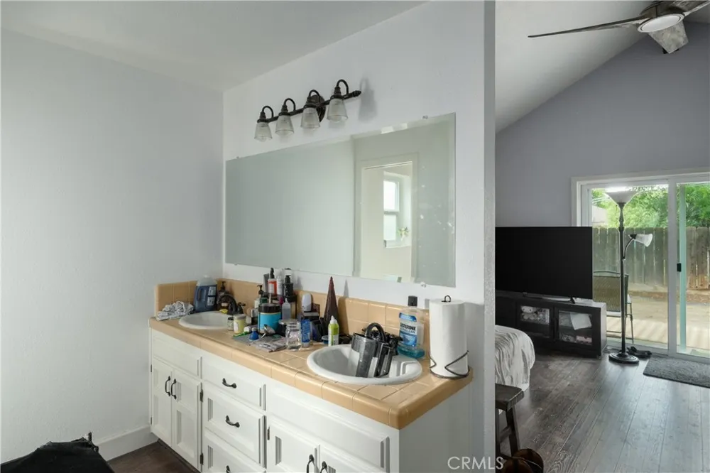 1575 Purvis Clovis, CA 93611