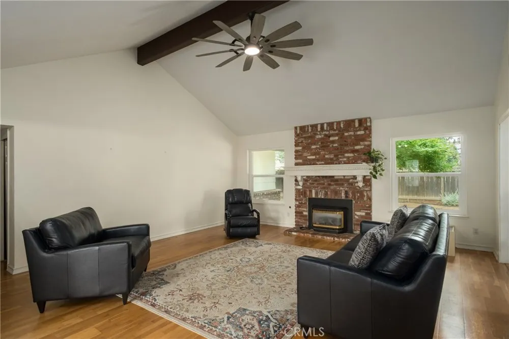 1575 Purvis Clovis, CA 93611