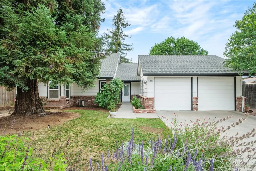 1575 Purvis Clovis, CA 93611
