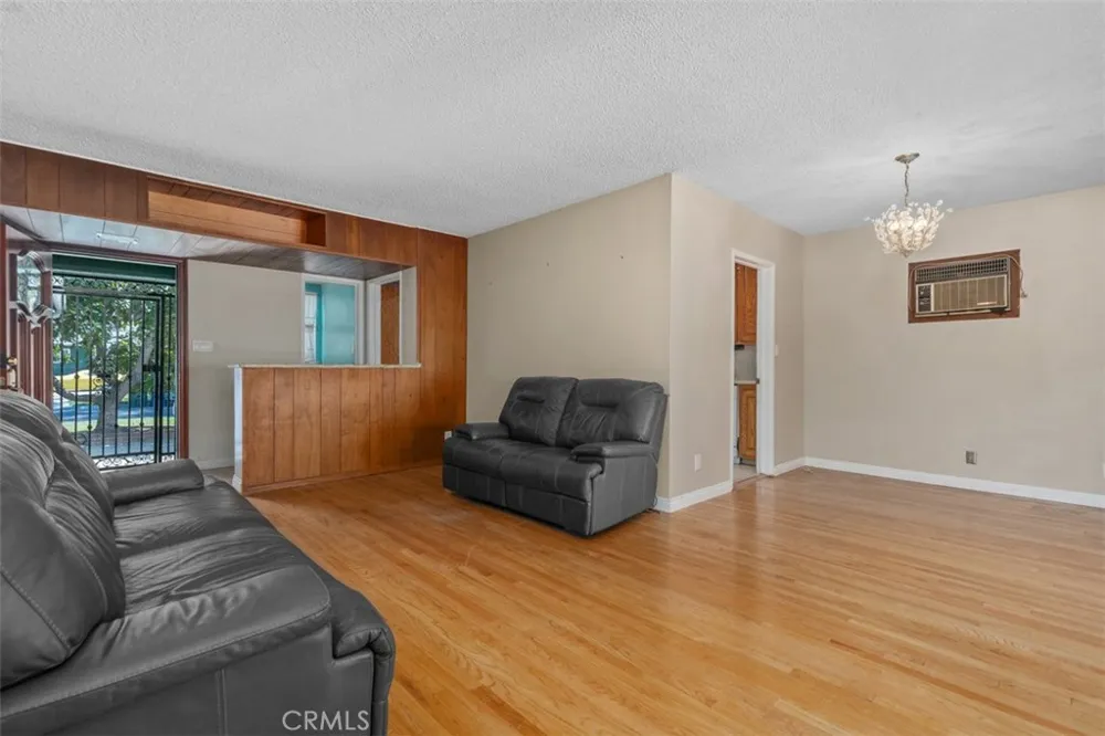 10253 Angell Downey, CA 90242