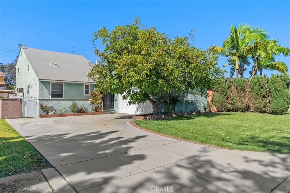 10253 Angell Downey, CA 90242