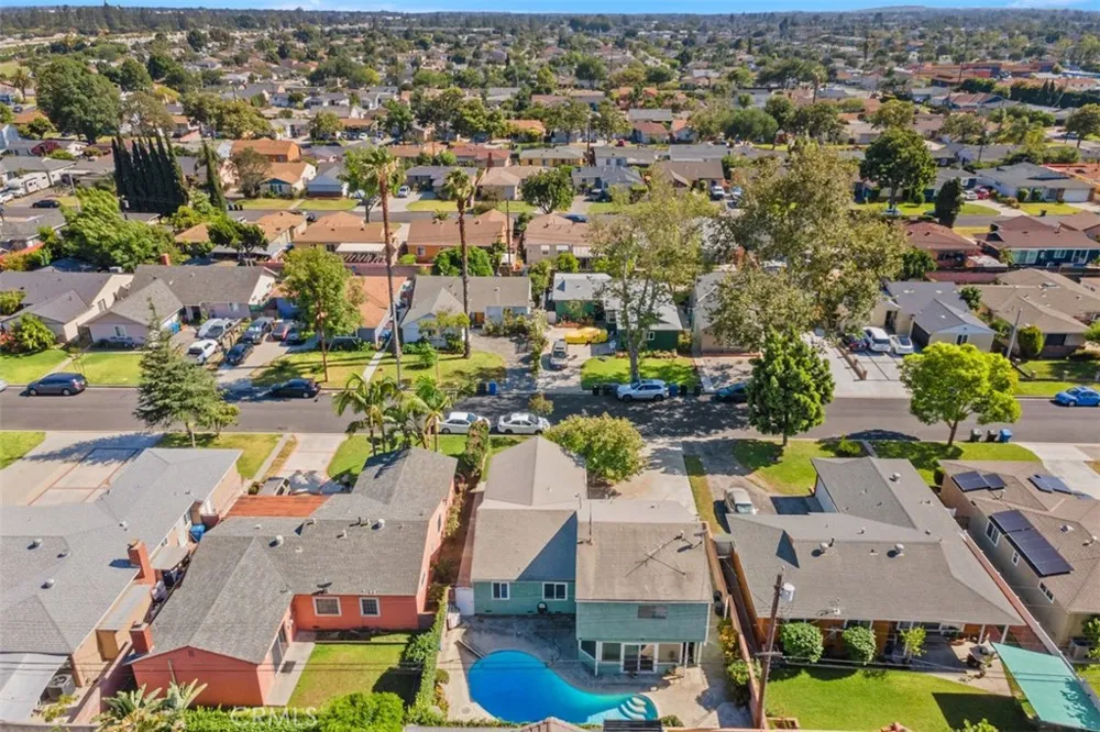 10253 Angell Downey, CA 90242