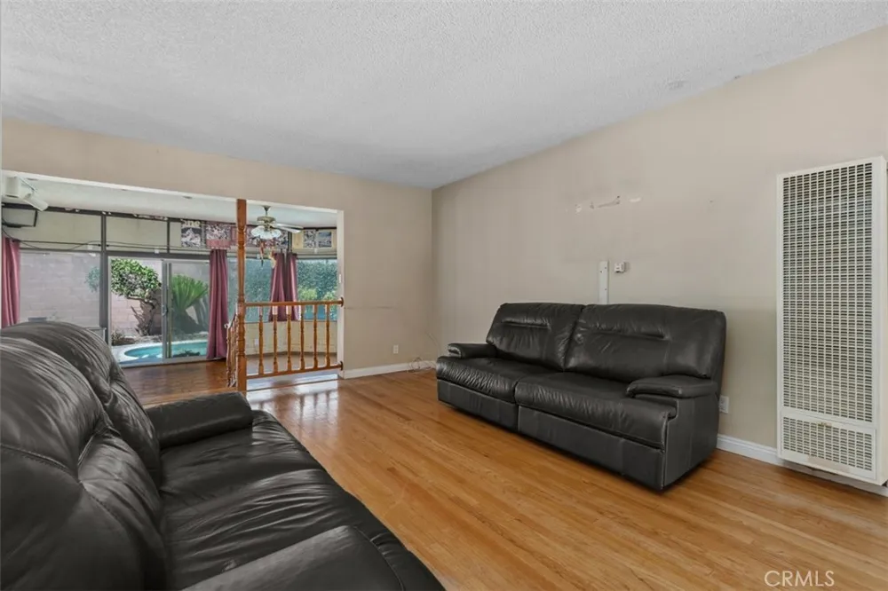10253 Angell Downey, CA 90242