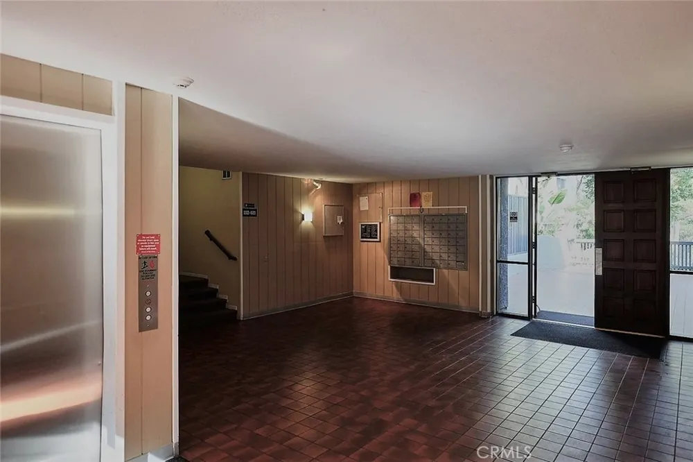 3601 W Hidden Lane #121 Rolling Hills Estates, CA 90274