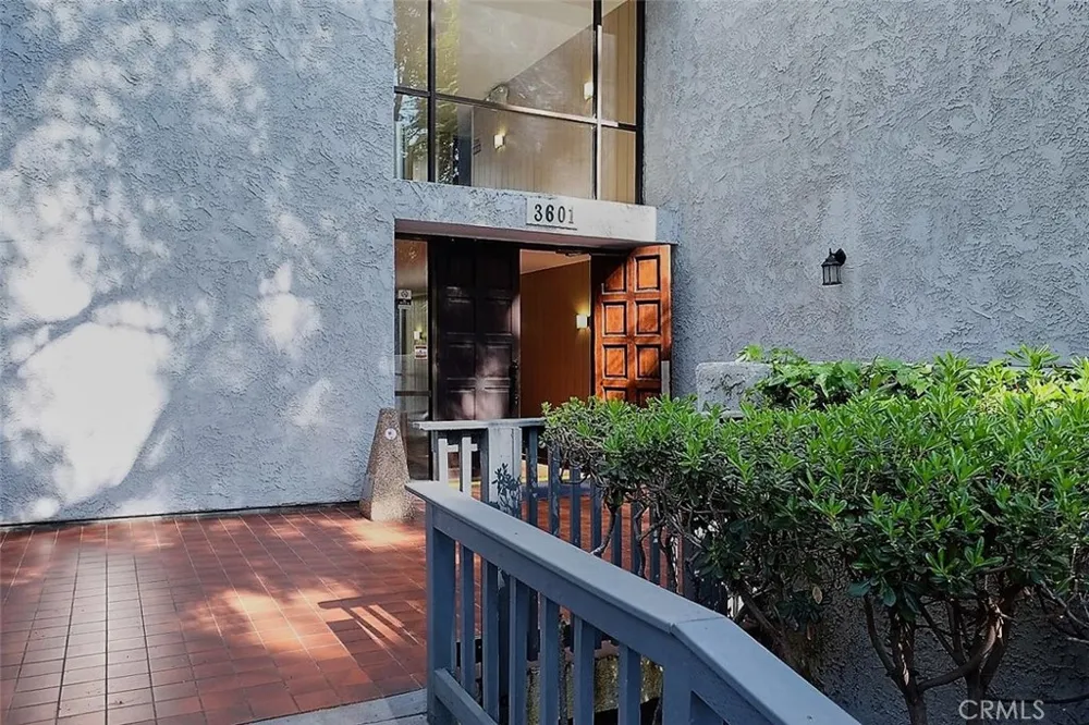 3601 W Hidden Lane #121 Rolling Hills Estates, CA 90274