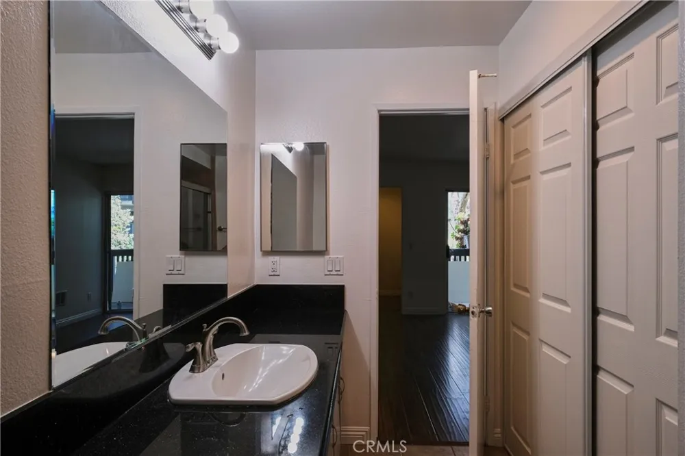 3601 W Hidden Lane #121 Rolling Hills Estates, CA 90274