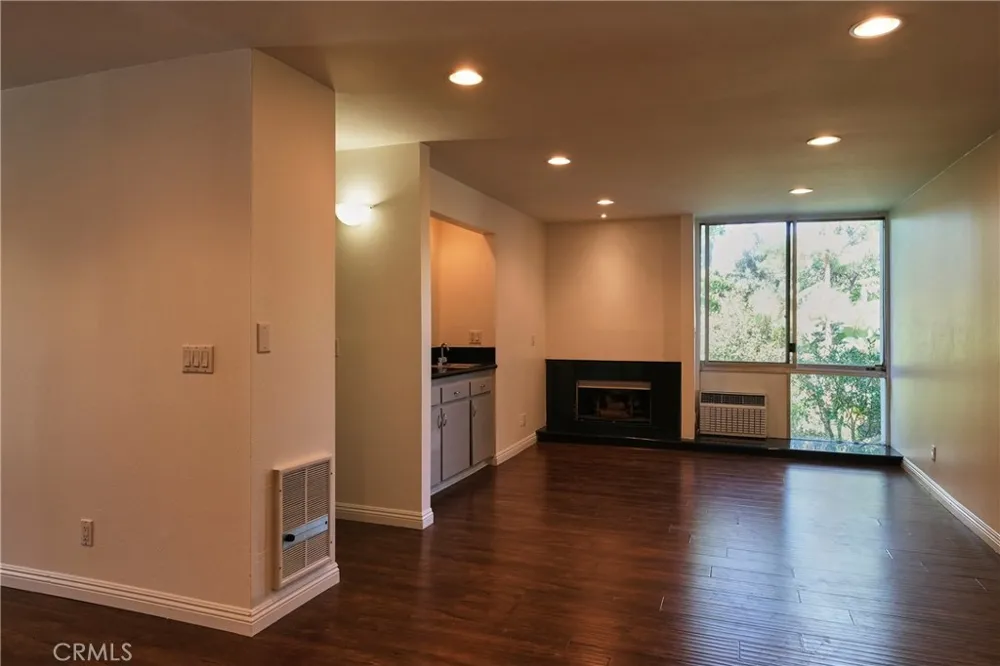 3601 W Hidden Lane #121 Rolling Hills Estates, CA 90274