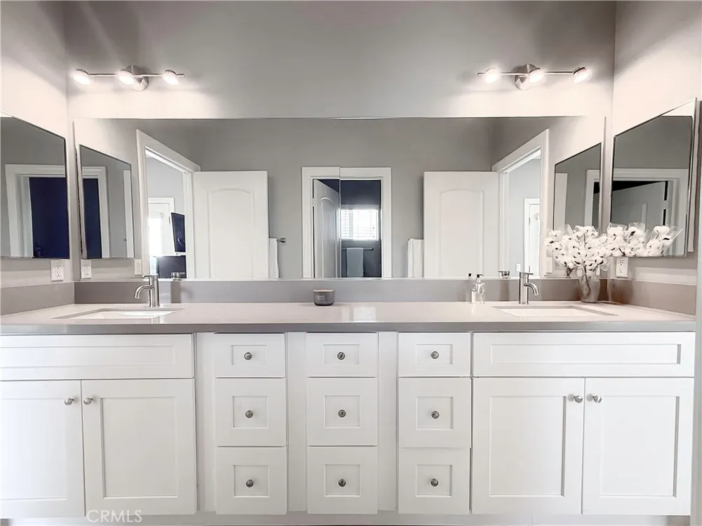 449 Skylark San Bernardino, CA 92405