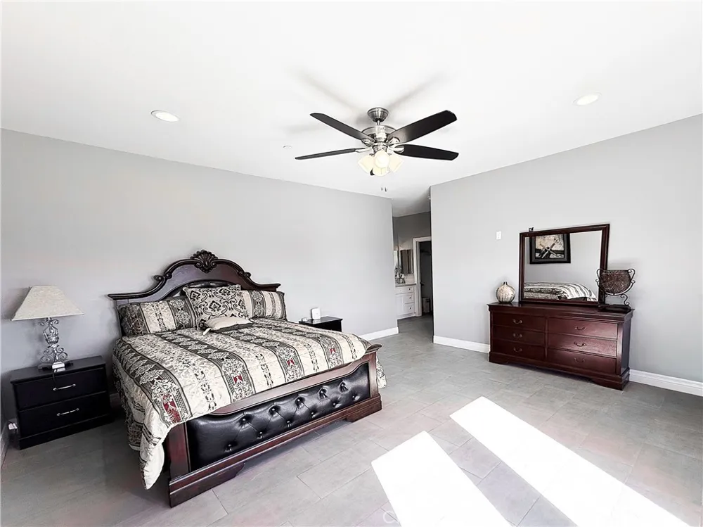 449 Skylark San Bernardino, CA 92405