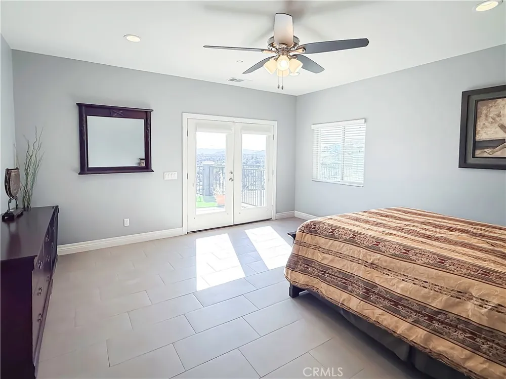 449 Skylark San Bernardino, CA 92405