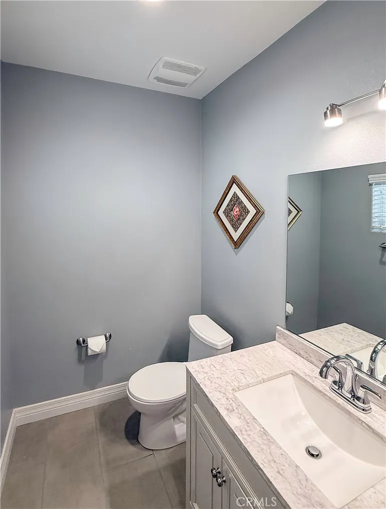 449 Skylark San Bernardino, CA 92405