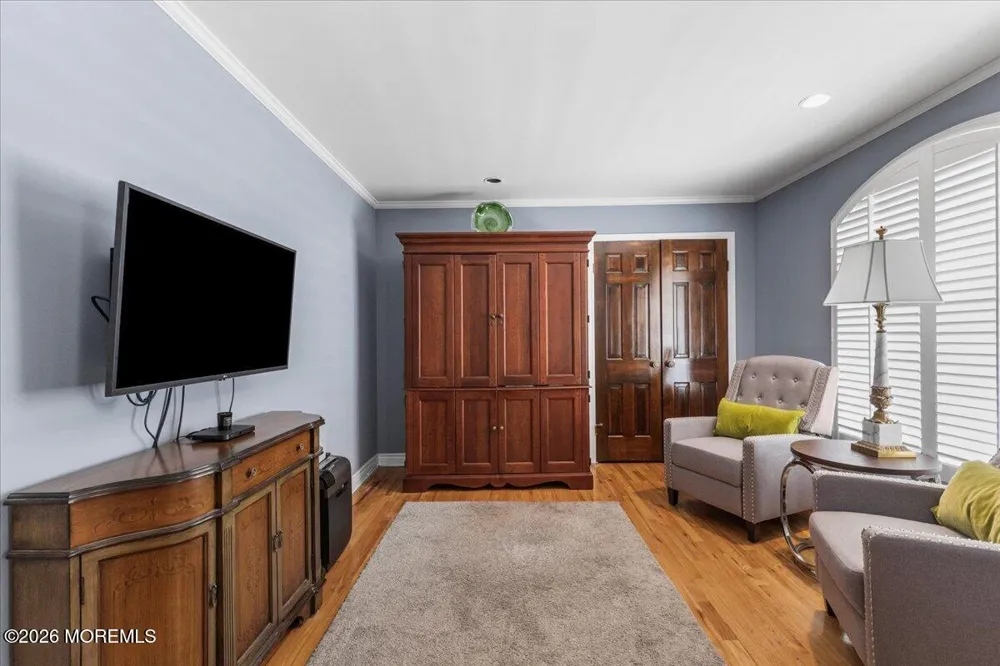 31 Huntley Road Holmdel, NJ 07733