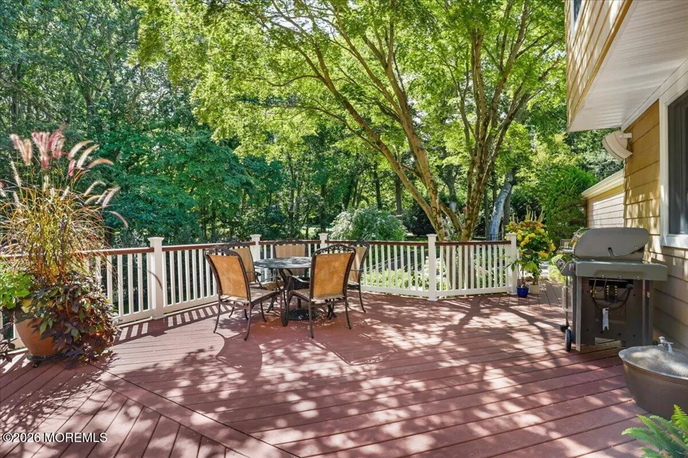 31 Huntley Road Holmdel, NJ 07733