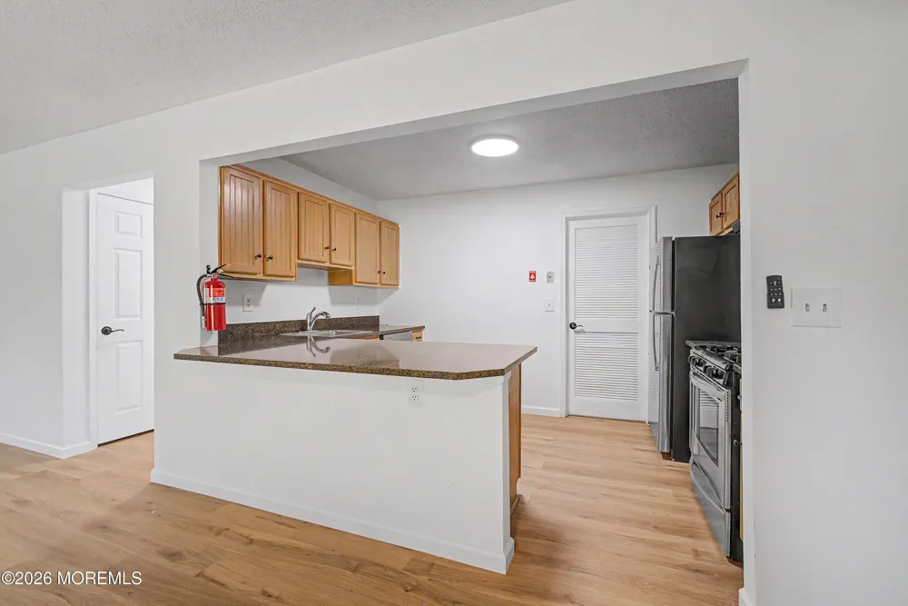 15 Nashville Court Tinton Falls, NJ 07712