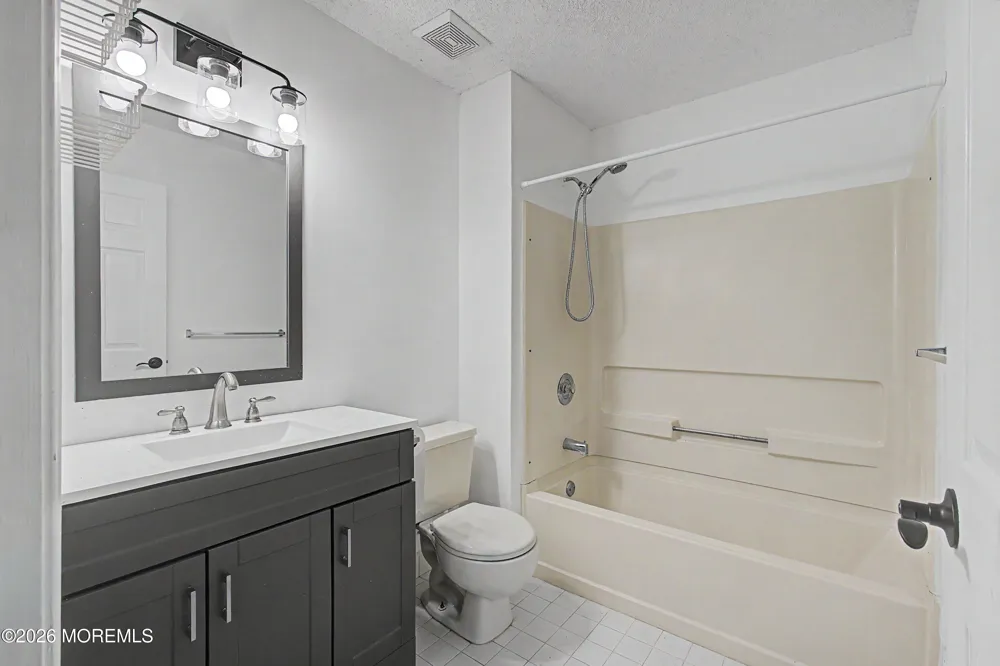 15 Nashville Court Tinton Falls, NJ 07712
