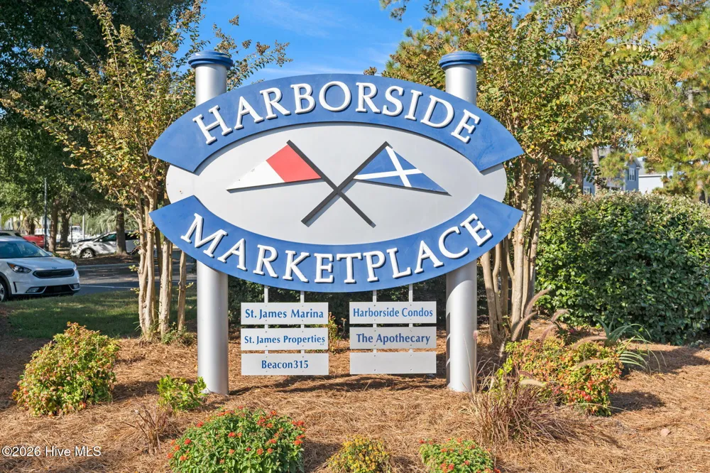 3001 Moss Hammock Wynd Southport, NC 28461