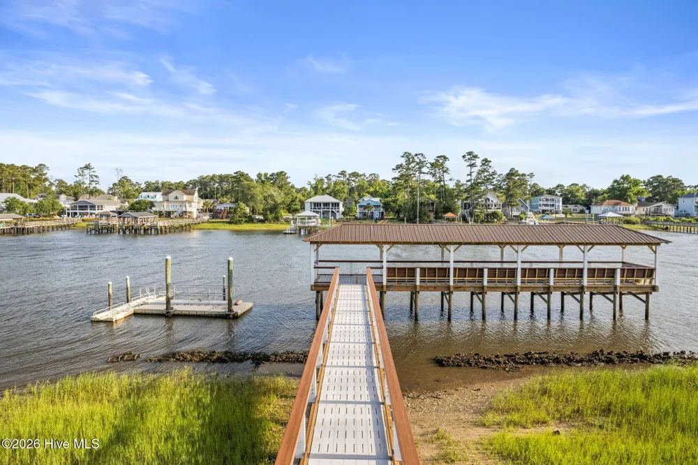 3001 Moss Hammock Wynd Southport, NC 28461