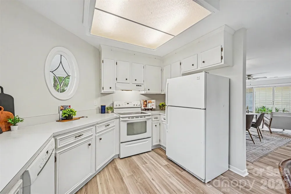 8834 Rittenhouse Circle Charlotte, NC 28270