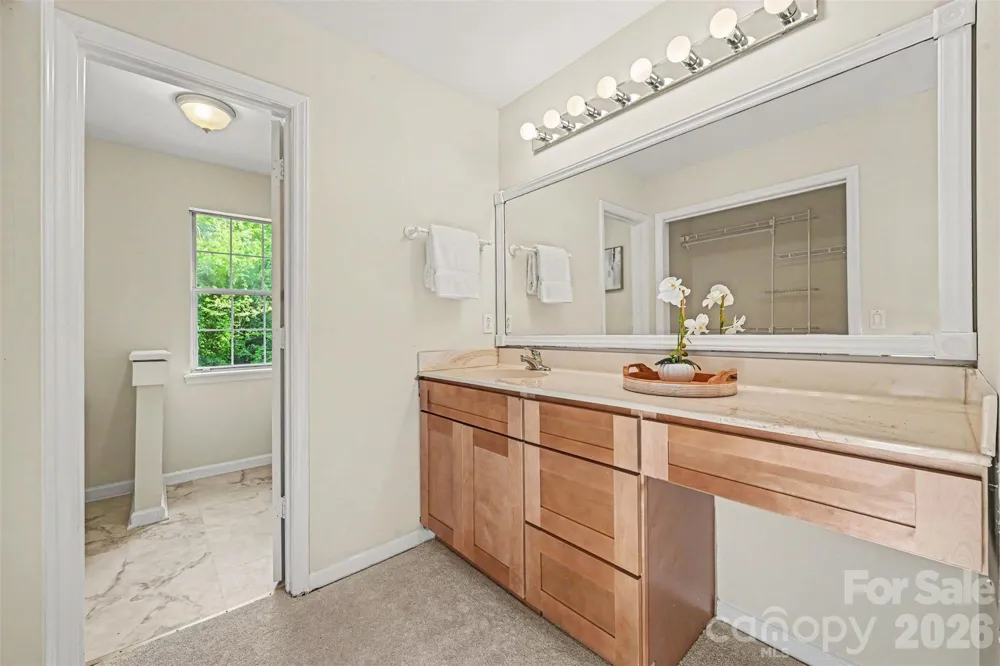 8834 Rittenhouse Circle Charlotte, NC 28270