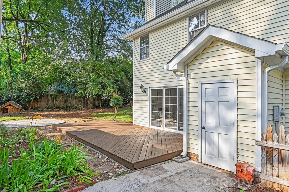 8834 Rittenhouse Circle Charlotte, NC 28270