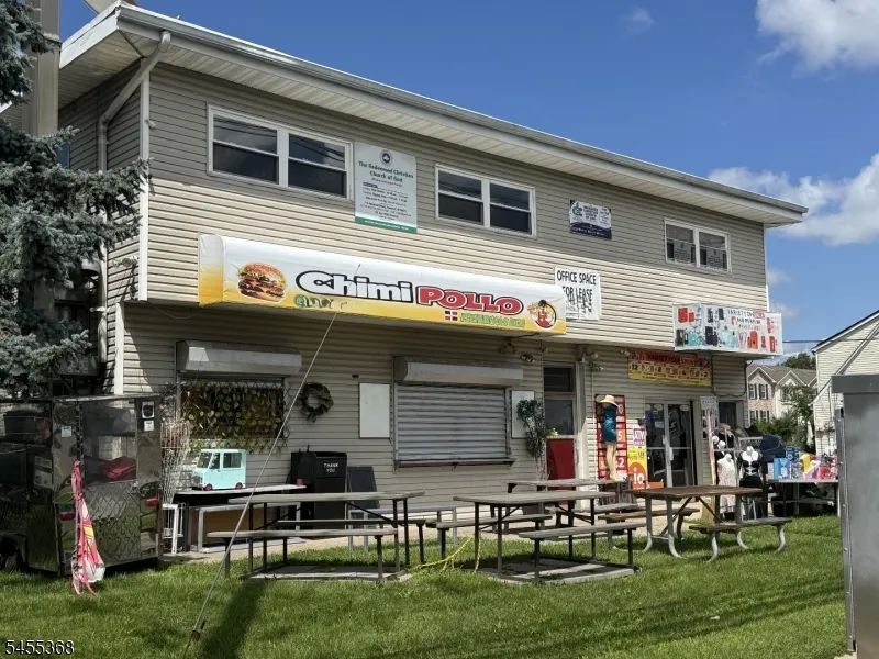 715 Somerset St, Unit 202 Franklin, NJ 08873