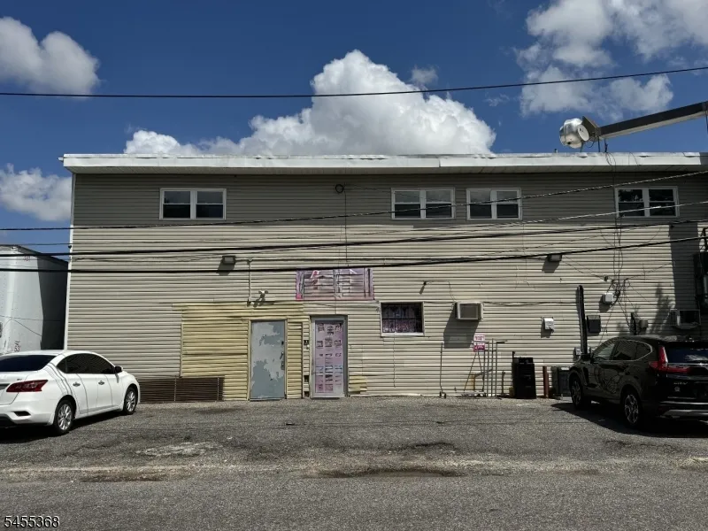 715 Somerset St, Unit 202 Franklin, NJ 08873