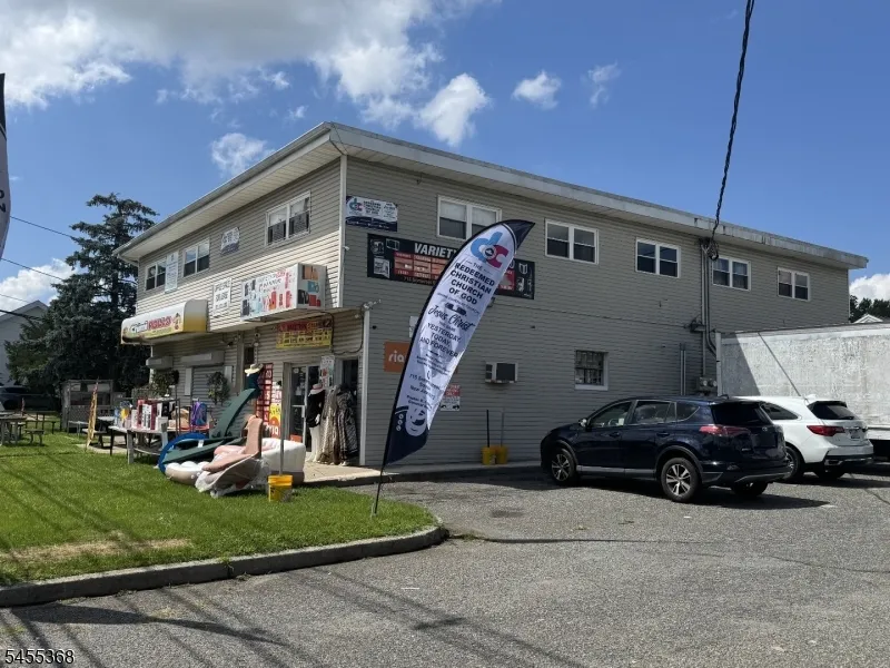 715 Somerset St, Unit 202 Franklin, NJ 08873