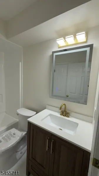 517 Waterford Dr Edison, NJ 08817
