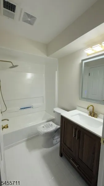 517 Waterford Dr Edison, NJ 08817