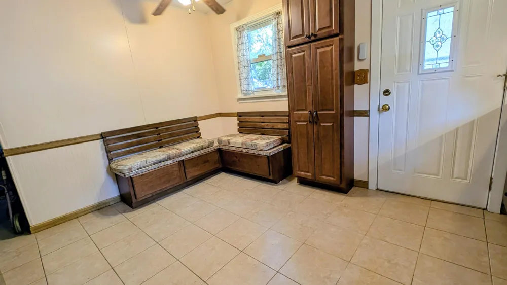 1932 Elwood Street Muskegon, MI 49442