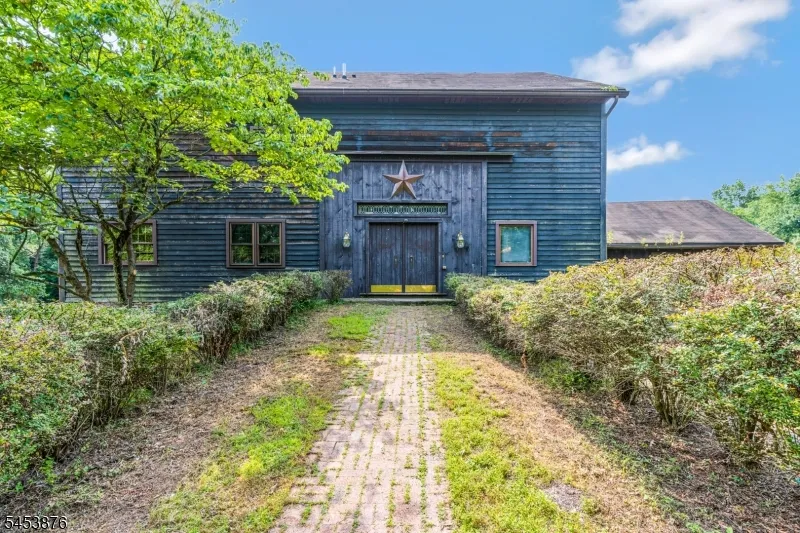 1570 Harbourton Rocktown Rd Hopewell, NJ 08530