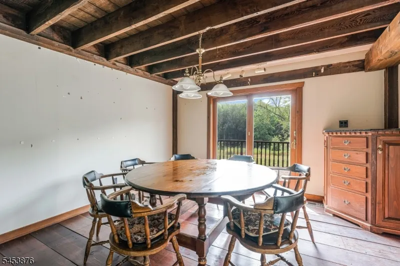 1570 Harbourton Rocktown Rd Hopewell, NJ 08530