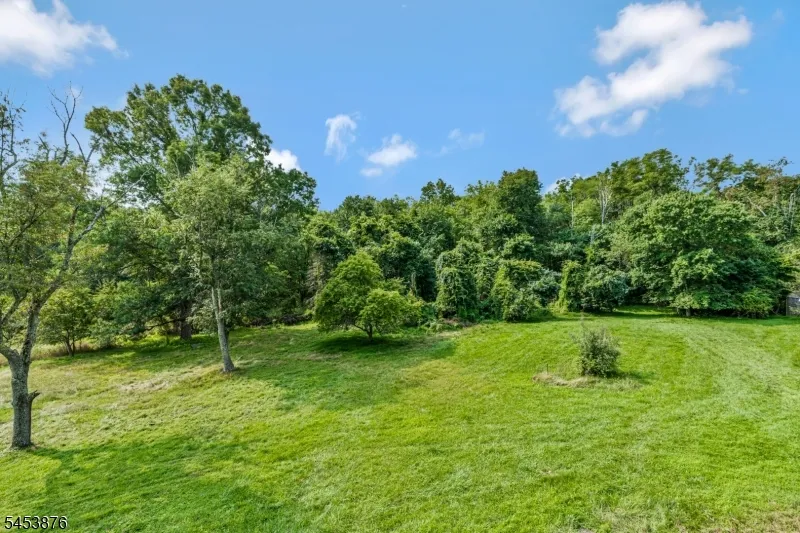1570 Harbourton Rocktown Rd Hopewell, NJ 08530