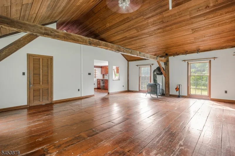 1570 Harbourton Rocktown Rd Hopewell, NJ 08530
