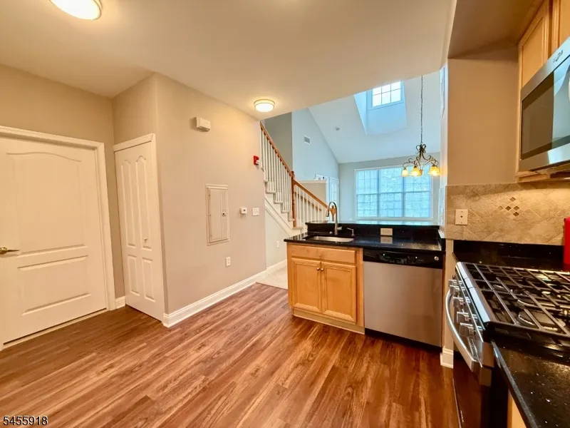 1420 Wharton Ct #1420 Unit 1420 Riverdale, NJ 07457