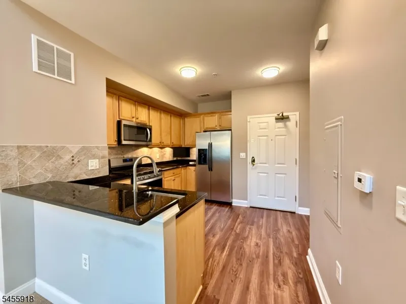 1420 Wharton Ct #1420 Unit 1420 Riverdale, NJ 07457
